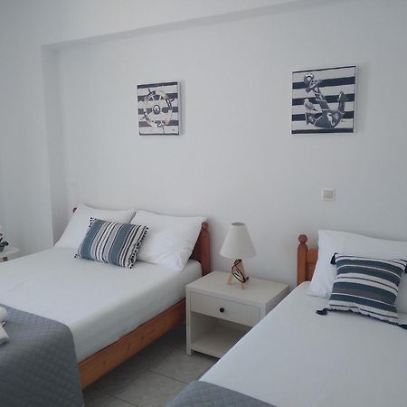Nadim Rooms Himare Buitenkant foto