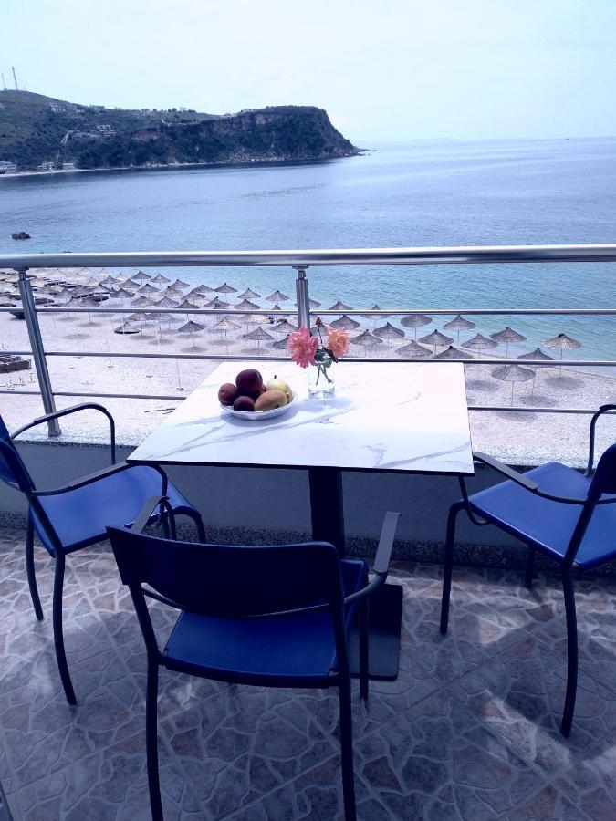 Nadim Rooms Himare Buitenkant foto
