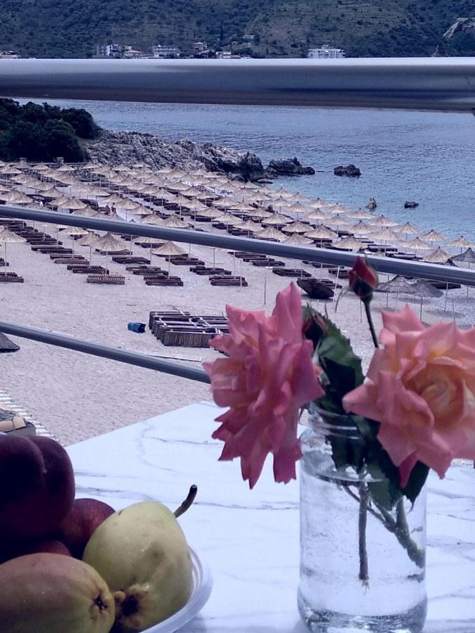 Nadim Rooms Himare Buitenkant foto